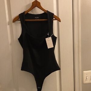 Reoria Black Body Suit